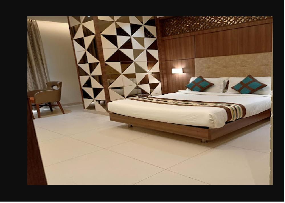 Hotel Mathoshree Thane Extérieur photo